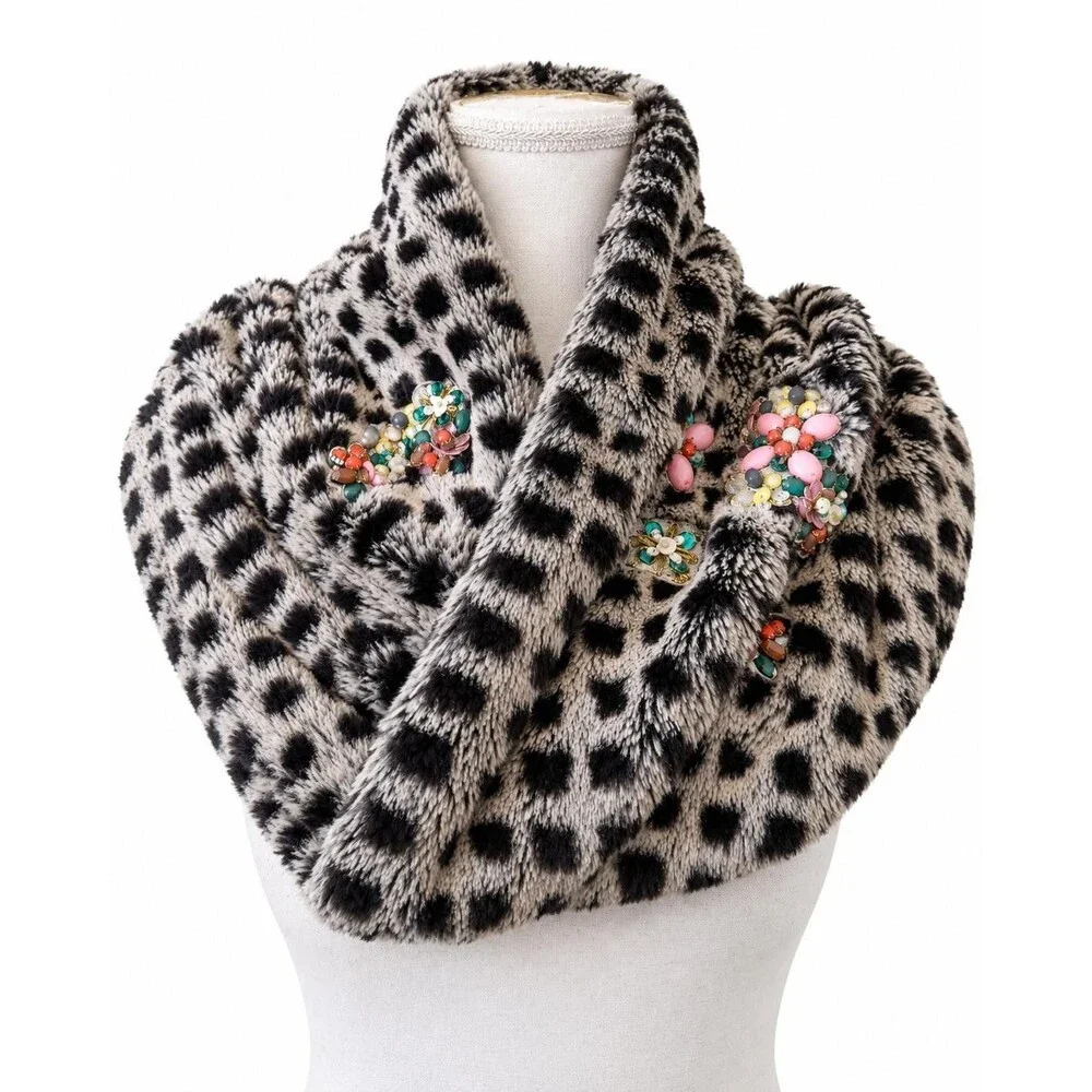 Anthropologie sleeping on snow Faux Fur Cowl Neck Snood Gray Leopard One Size